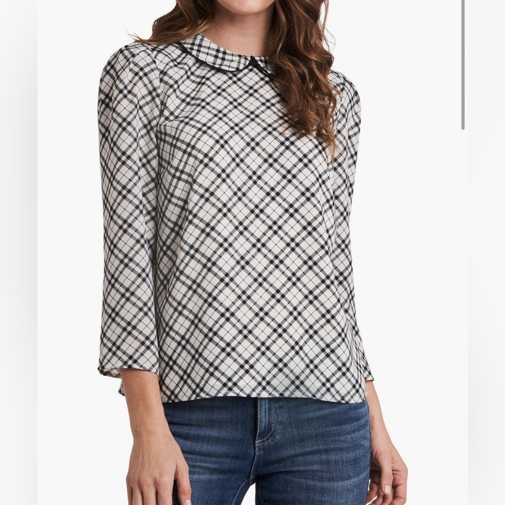 CeCe three quarter length sleeve blouse